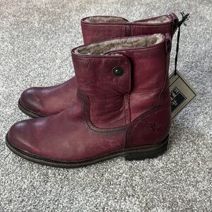 NWT Frye Fur Lined Leather Ankle Boots